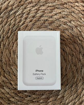 Iphone battery pack
