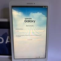 Tablet Samsung A7 usato