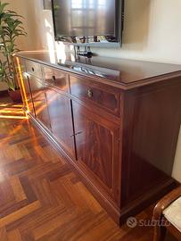 Mobile da sala in legno massello