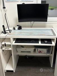 scrivania per pc