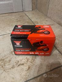 Batteria yuasa ytx7a