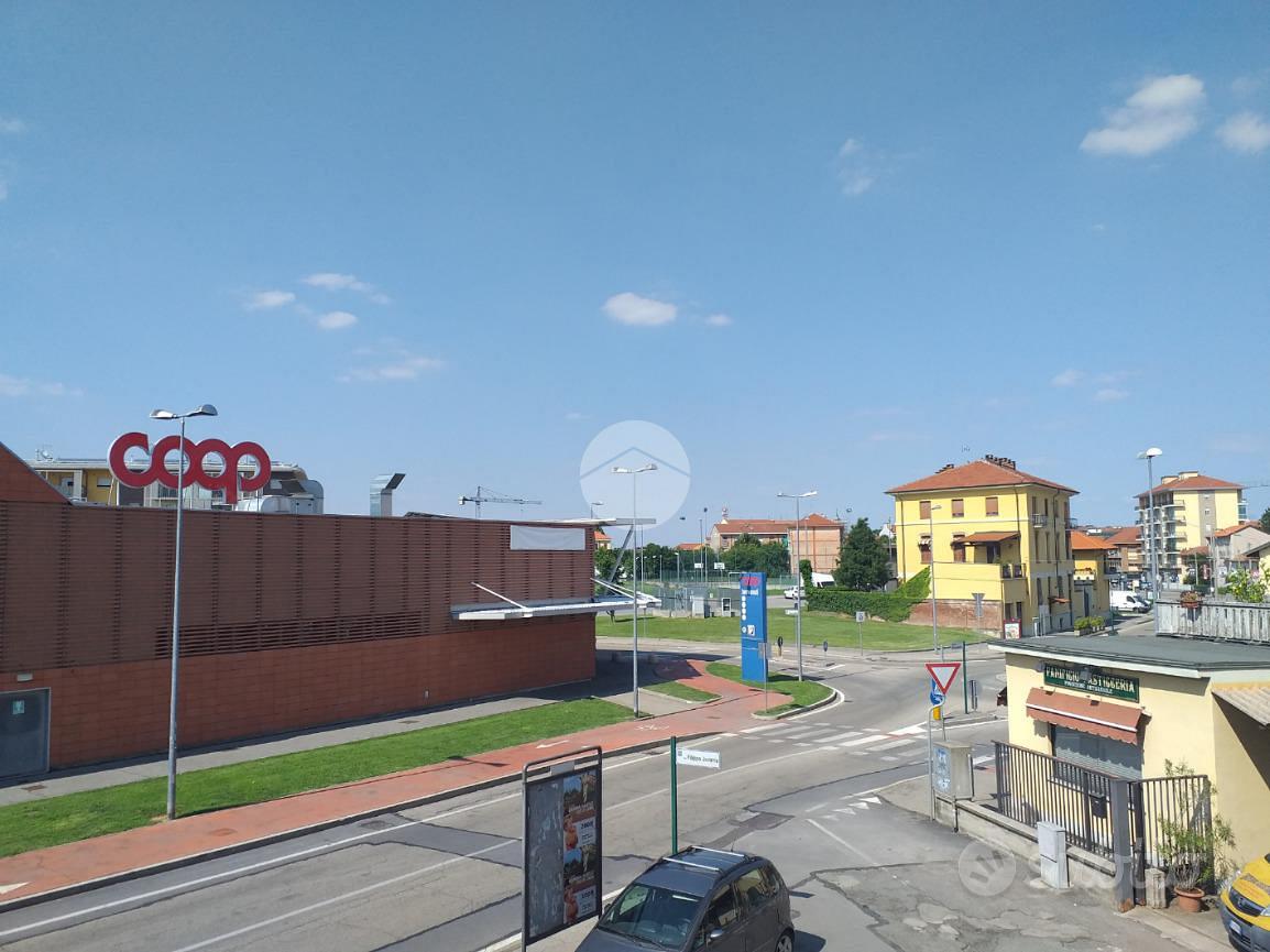 Apartment in Orbassano, Torino - Vista 2