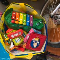 Borsa piena  giochi per bambino 6/36 mesi