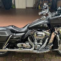 Harley Davidson - Road Glide Ultra Abs CVO