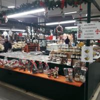 Vendita banco alimentare mercato coperto RM