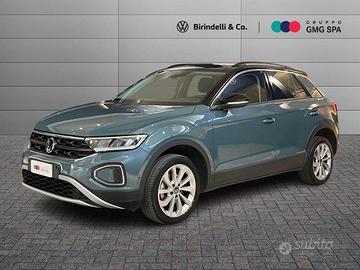 Volkswagen T-Roc I 2022 Volkswagen 1.0 tsi Li...