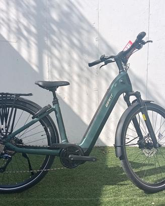 GIANT NEWTOUR E+3.  (PREORDINE)