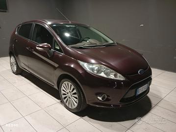 FORD FIESTA DEL 2010 1400 BENZINA GPL VALIDO FINO 