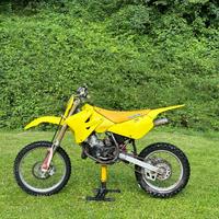 Suzuki RM 85