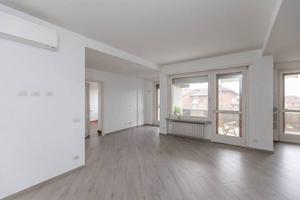 appartamento luminosissimo di mq 85 con terrazzo