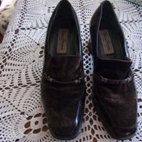 Scarpe Valleverde n.37 vernice  camoscio con tacco