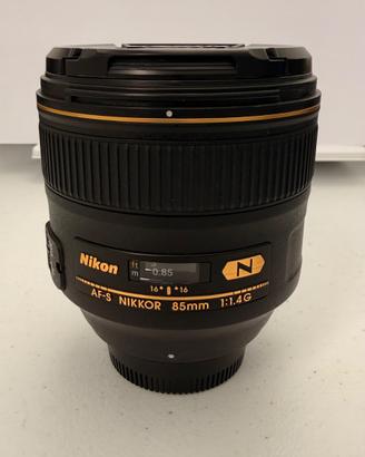 Nikon AF-S Nikkor 85mm f/1.4G – Nikon F