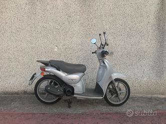 50 4t Prezzo Scarabeo Scooter Scarabeo Aprilia Moto Scarabeo