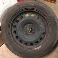 Cerchi 16 più gomme invernali usate 50% 215/55 R16