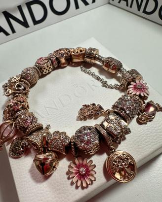 Bracciale Pandora moments chiusura cuore pavé