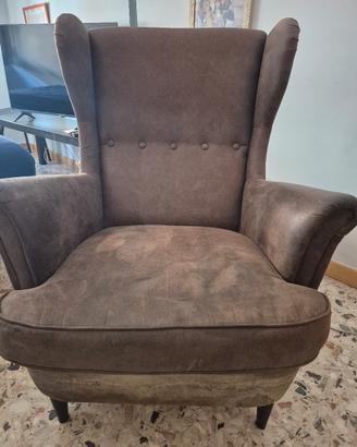 poltrona Ikea ecopelle 