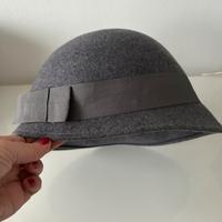 Cappello Charleston anni 20 zara lana grigio