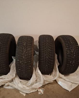 Pneumatici invernali
