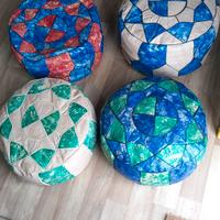 pouf etnici in pelle 