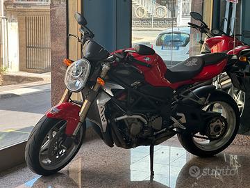 Mv agusta brutale tua a soli 63 euro al mese