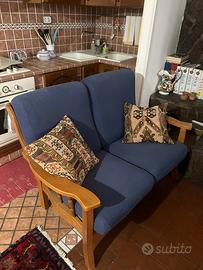 Divano 2 posti e poltrona