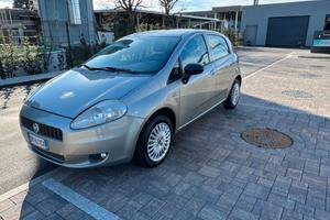 Fiat Grande Punto 1.2 5 porte Active con soli 7500