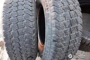 Coppia pneumatici usati 215 75 15 kumo