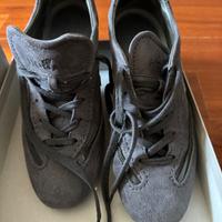 Hogan sneakers in nabuk