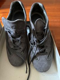 Hogan sneakers in nabuk