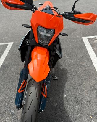 Ktm Supermotard 690 2026 km/0