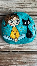 Sassi dipinti a mano con gatto