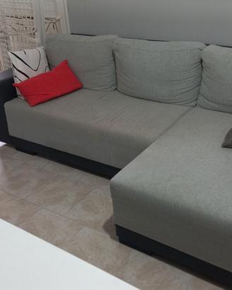 Divano-letto 3 posti apribile colore grigio