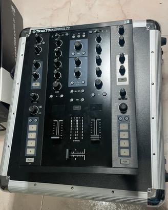 NATIVE INSTRUMENTS Traktor Kontrol Z2