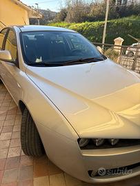 Alfa Romeo 159