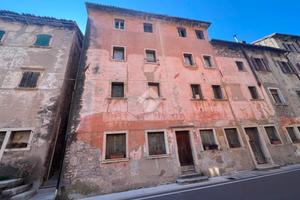 CASA INDIPENDENTE A LONGARONE