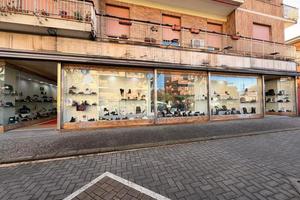 Negozio Ciampino [Via Quattro NovembreACG]