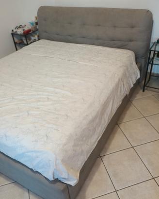 Letto contenitore matrimoniale e materasso 