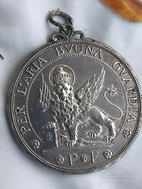 medaglia 1915 Per l'aria buona guardia 