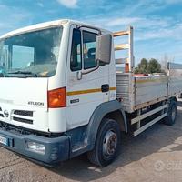 Nissan atleon 120 cassone fisso 5.30m