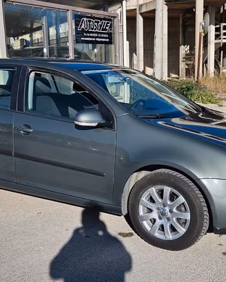 Volkswagen Golf 2.0 TDI 5p. Comfortline