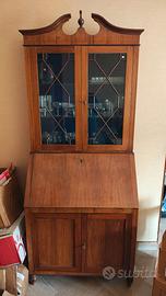 N. 2 vetrine gemelle