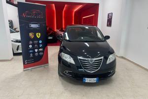 Lancia Ypsilon 1.2 69 CV Platino