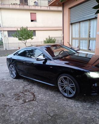 Audi a5 3.0 v6 tdi quattro manuale