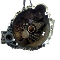 303002D110 CAMBIO MECCANICO TOYOTA AVENSIS SW 2.0 