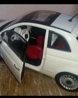 MODELLINO NUOVA FIAT 500 SCALA 1/18 MONDO MOTORS