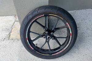 smembro hypermotard 796