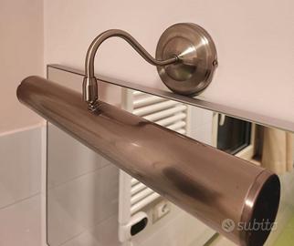 Lampada da parete per bagno