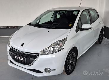 Peugeot 208 PureTech 82 5 porte Allure