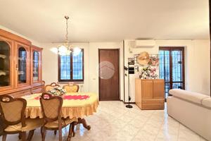 PORZIONE DI BIFAMILIARE A AZZANO MELLA