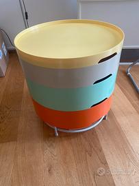 Tavolino contenitore di Richards & Williams 2014